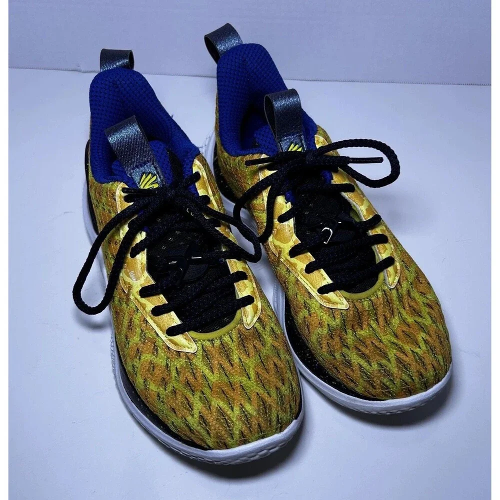 Under Armour Basketball Shoes Kids Size 6Y Yellow Blue Curry Flow 10 Bang Bang